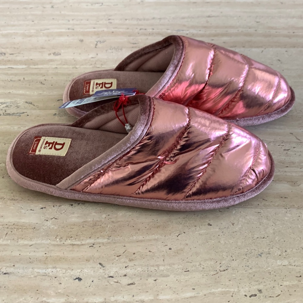 Rose gold Lame slippers. Medium  NWT